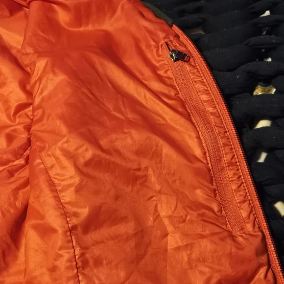 Patagonia Women's Vibrant Orange Vest - Picture 5 of 6